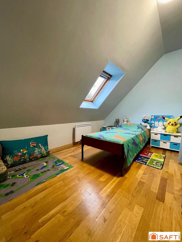 Maison - 106 m² - 7 pièces