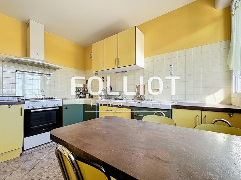 Maison - 100 m² - 6 pièces