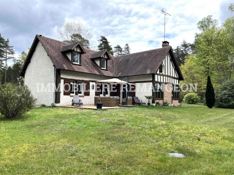 Demeure - 161 m² - 5 pièces