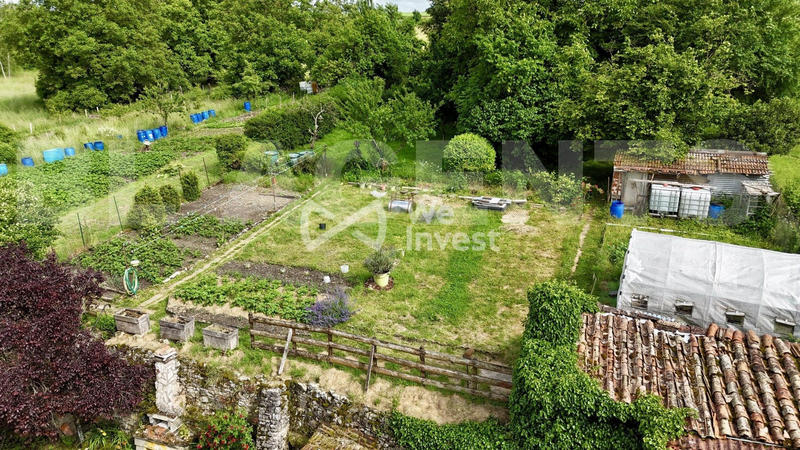 Maison - 213 m² - 8 pièces