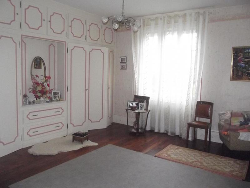 Maison - 156 m² - 8 pièces