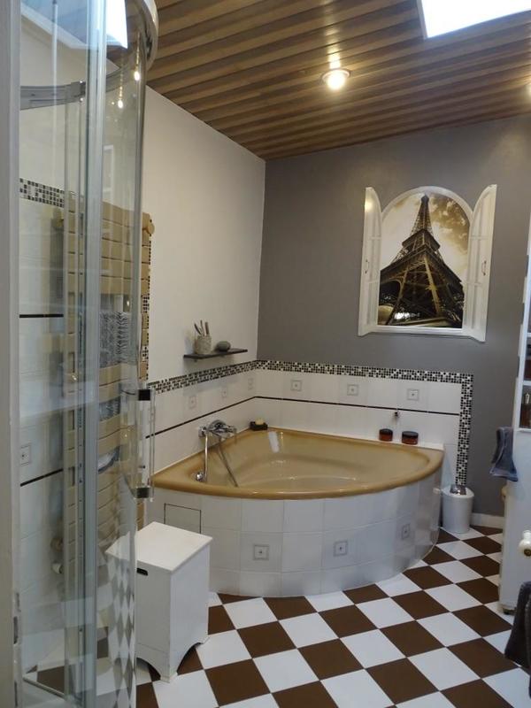 Villa - 168 m² - 6 pièces