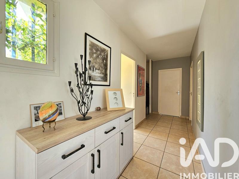 Maison - 260 m² - 7 pièces