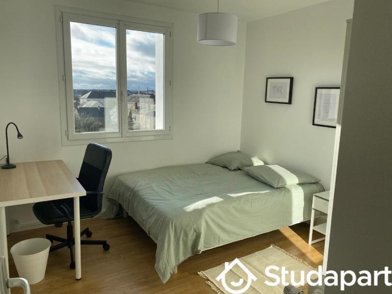 Chambre - 10 m² - 1 pièce