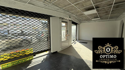 Fonds de commerce - Local commercial - 380 m²