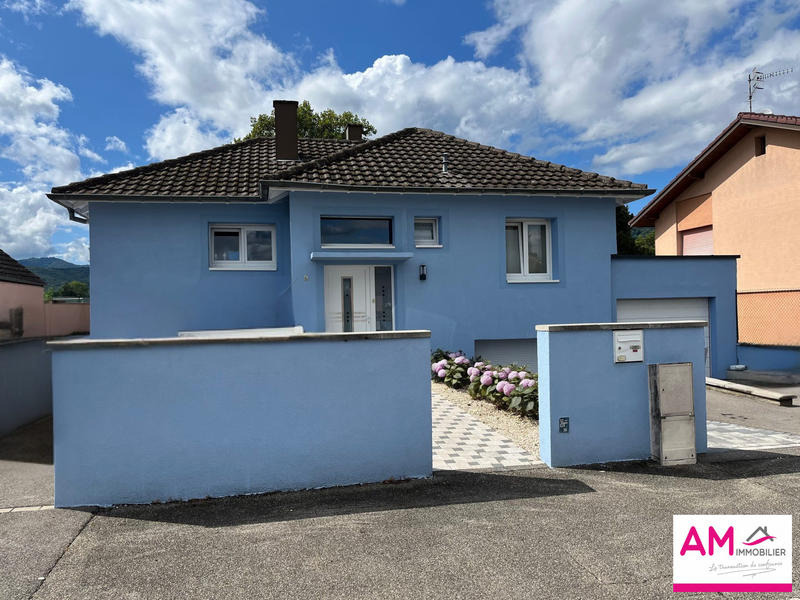 Maison - 140 m² - 7 pièces