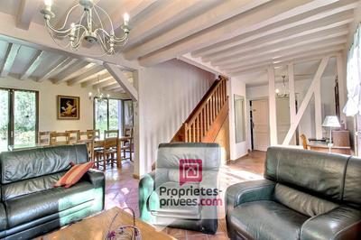 Maison - 130 m² - 6 pièces