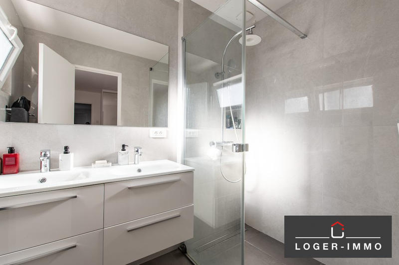 Maison - 152 m² - 6 pièces