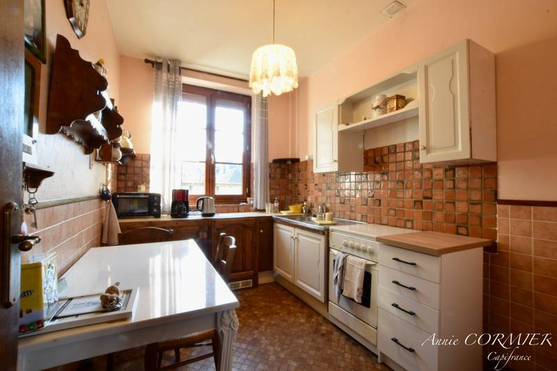 Maison - 150 m² - 8 pièces