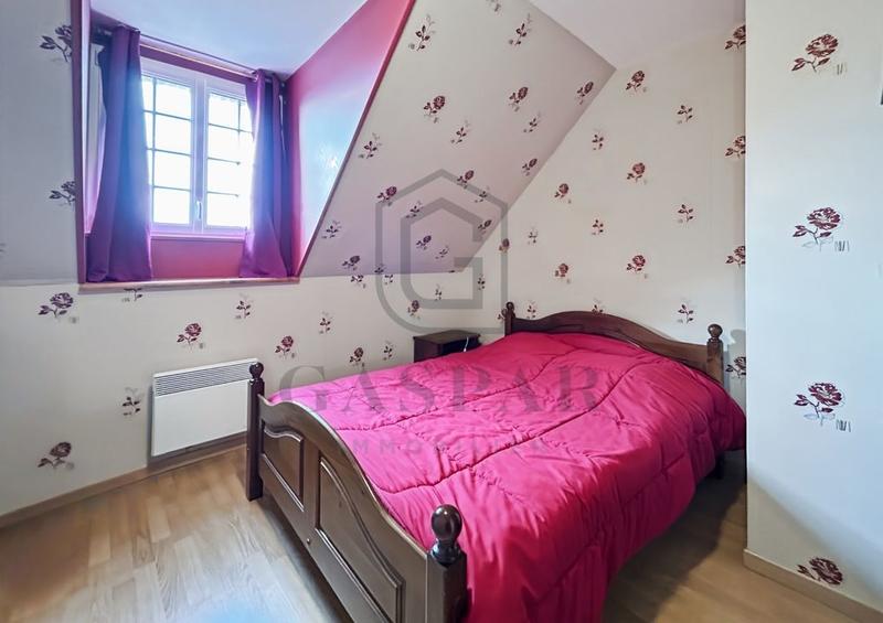 Maison - 453 m² - 17 pièces