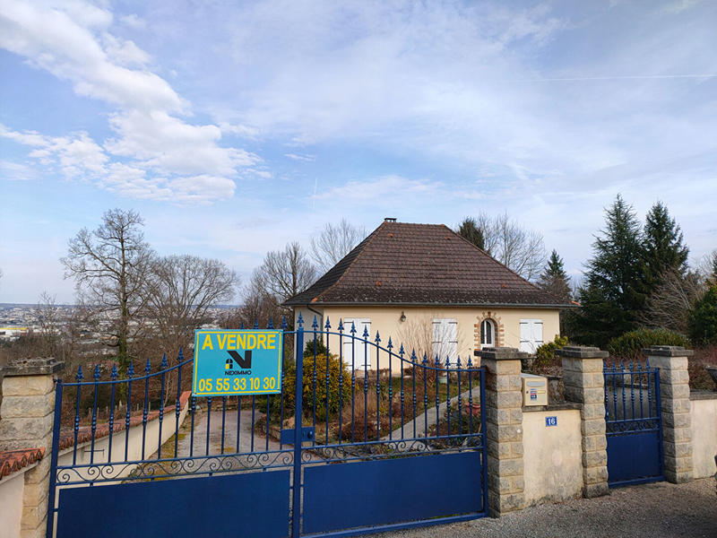 Maison - 80 m² - 4 pièces