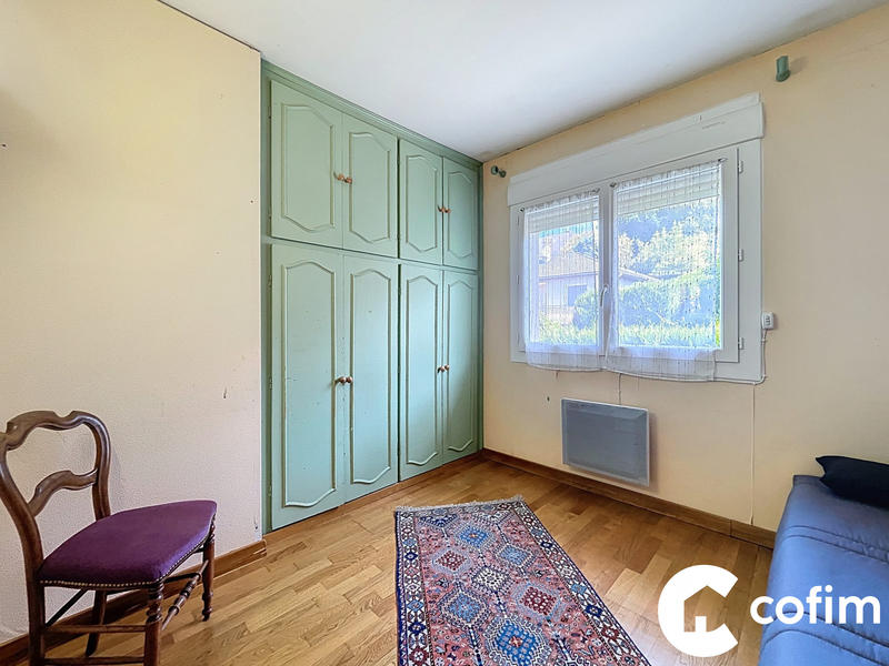 Maison - 185 m² - 6 pièces