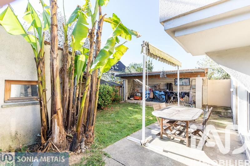 Maison - 98 m² - 6 pièces