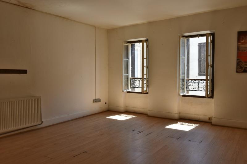 Immeuble - 193 m² - 7 pièces