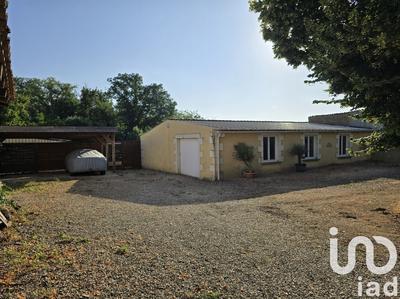 Maison - 208 m² - 9 pièces