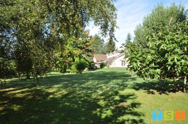 Maison - 365 m² - 7 pièces