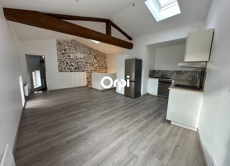 Maison - 98 m² - 4 pièces