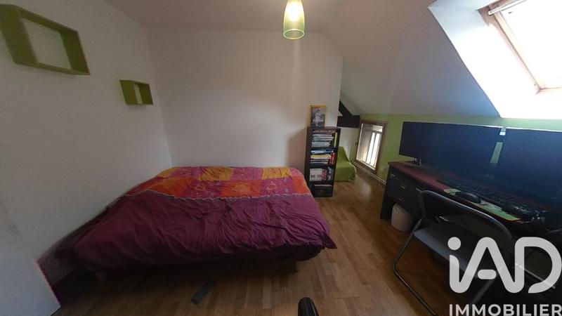 Maison - 104 m² - 4 pièces