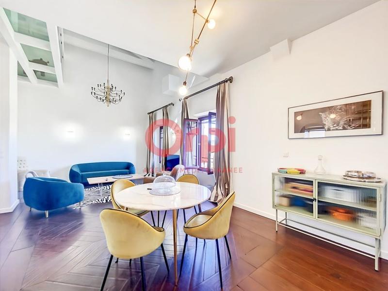 Appartement - 89 m² - 3 pièces