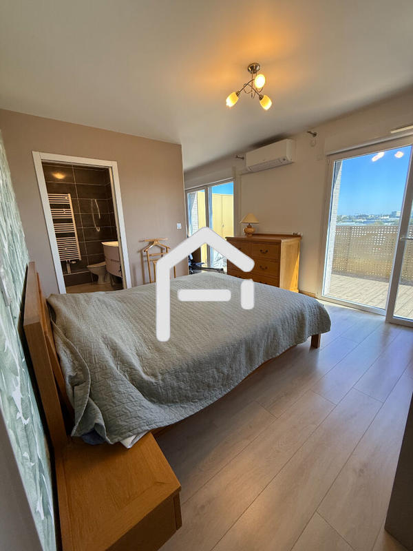 Appartement - 108 m² - 4 pièces