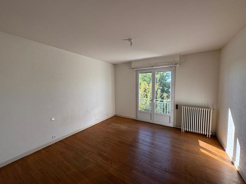 Maison - 206 m² - 6 pièces