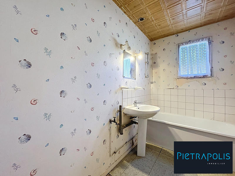 Maison - 83 m² - 4 pièces