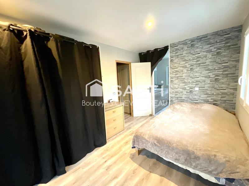 Maison - 110 m² - 4 pièces