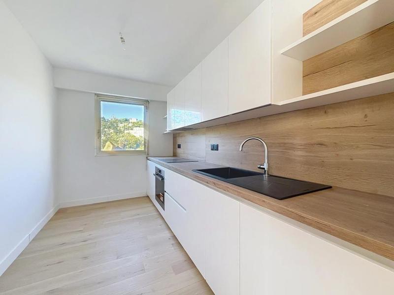 Appartement - 83 m² - 3 pièces