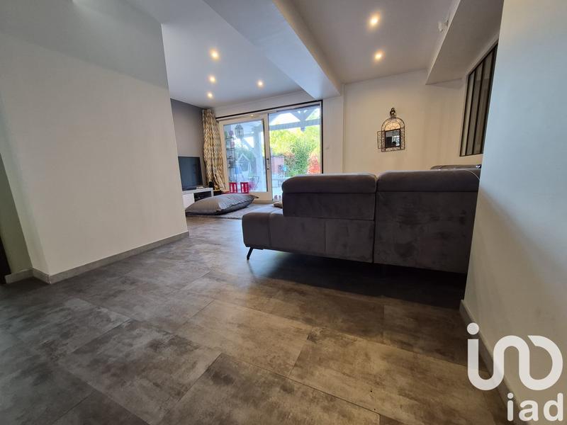 Maison - 312 m² - 6 pièces