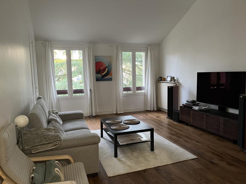 Appartement - 143 m² - 5 pièces