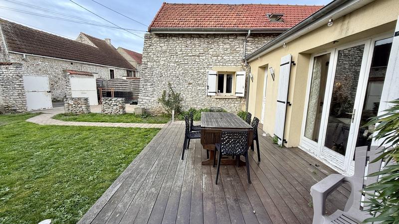 Maison - 86 m² - 4 pièces