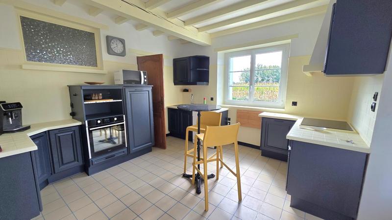 Maison - 140 m² - 5 pièces