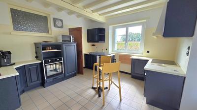 Maison - 140 m² - 5 pièces