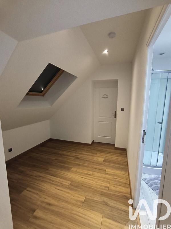 Maison - 142 m² - 5 pièces