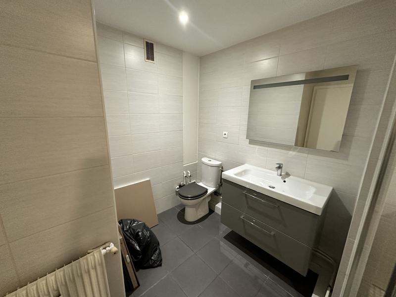 Appartement - 60 m² - 2 pièces