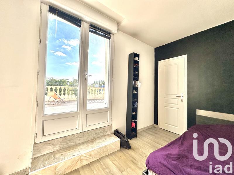 Maison - 200 m² - 8 pièces