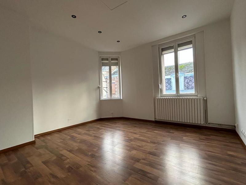 Maison - 97 m² - 4 pièces