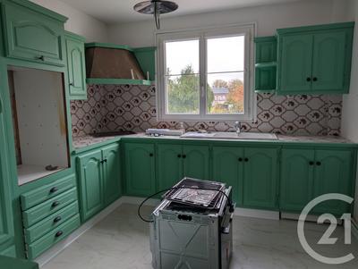 Appartement - 99 m² - 5 pièces