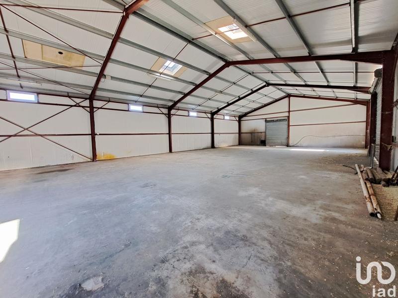 Local commercial - 1 234 m²