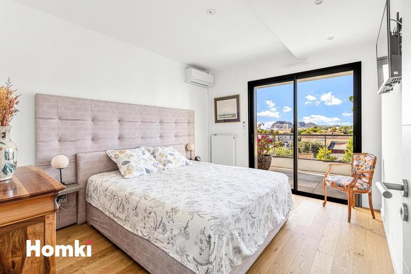 Appartement - 96 m² - 4 pièces