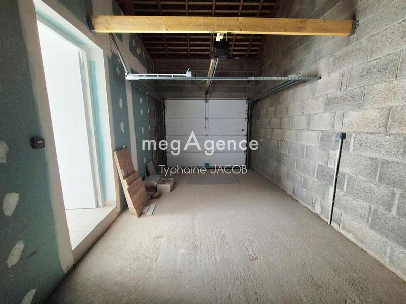 Maison - 92 m² - 4 pièces