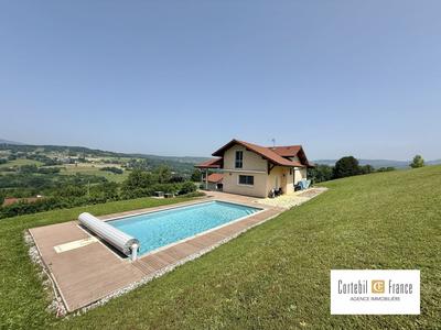 Villa - 217 m² - 7 pièces
