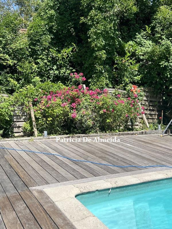 Maison - 168 m² - 6 pièces