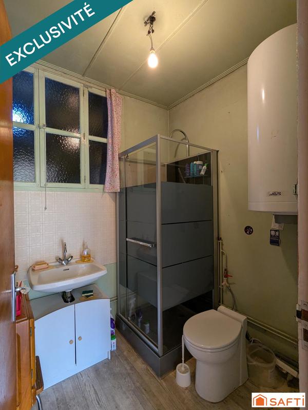 Maison de village - 250 m² - 2 pièces