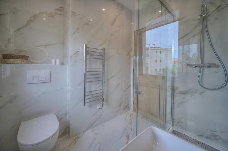 Appartement - 95 m² - 4 pièces