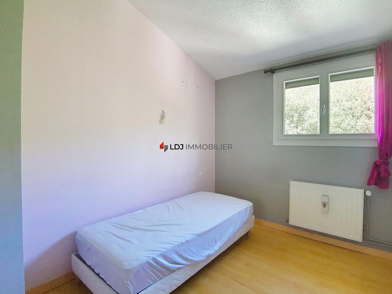 Maison - 97 m² - 5 pièces