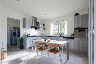 Maison - 132 m² - 4 pièces