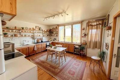 Maison - 136 m² - 6 pièces