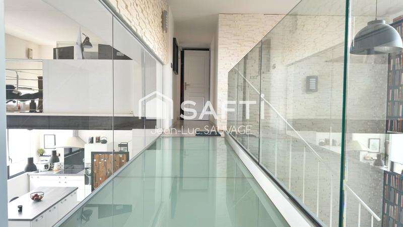 Appartement - 120 m² - 3 pièces