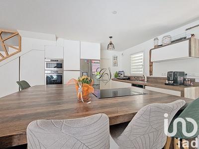 Maison - 113 m² - 5 pièces